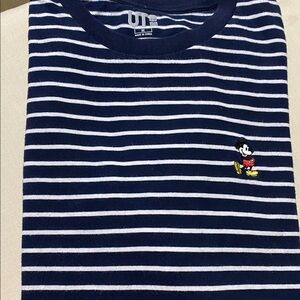 Disney Mickey Mouse Embroidered Navy & White Stripe Unisex T Shirt Size Medium.